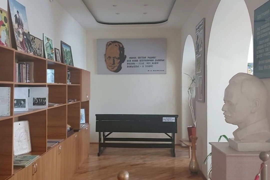 Каргинская школа, построенная на средства Ленинской премии Михаила Шолохова, отметила 60-летие